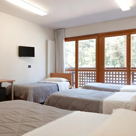 Szálloda Villaggio Olimpico 3*