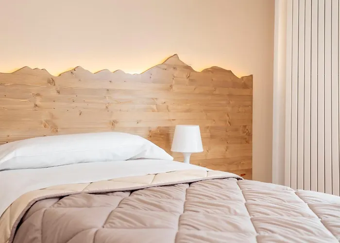 Отель Villaggio Olimpico 3*